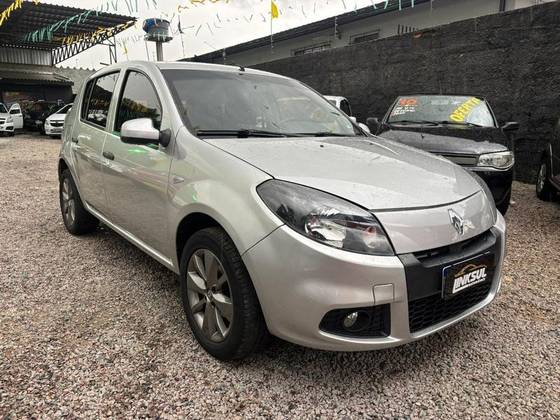 RENAULT SANDERO 1.0 AUTHENTIQUE 16V FLEX 4P MANUAL